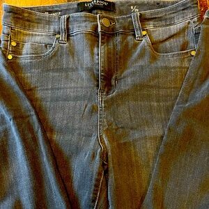 Liverpool high rise ankle jean size 8/29